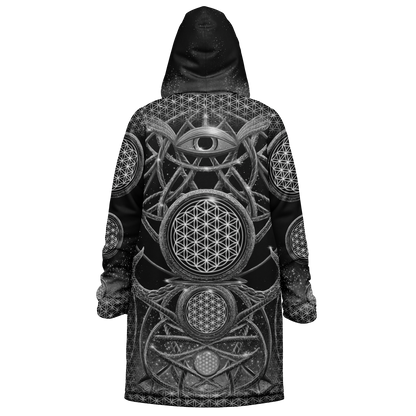 Mystic Eye Black Cloak